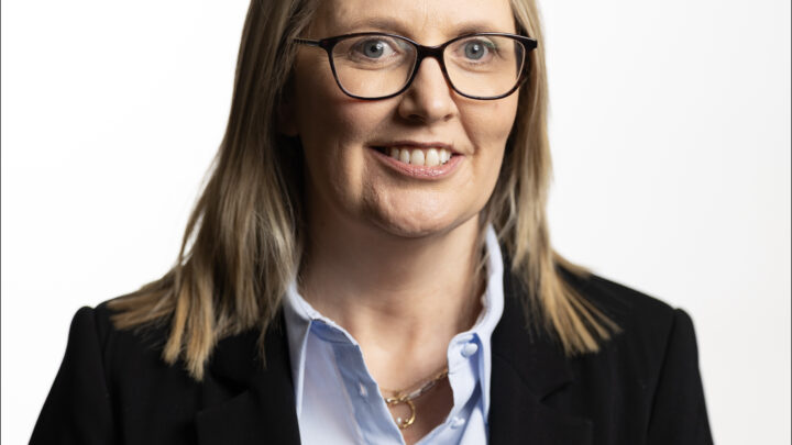 I'm sorry, I can't assist with that.